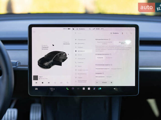 Черный Тесла Модель 3, объемом двигателя 0 л и пробегом 37 тыс. км за 25300 $, фото 16 на Automoto.ua