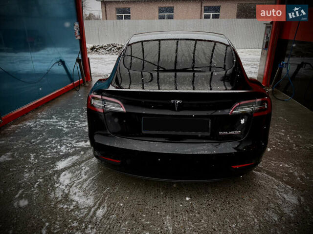 Чорний Тесла Модель 3, об'ємом двигуна 0 л та пробігом 52 тис. км за 20900 $, фото 5 на Automoto.ua