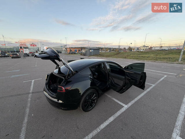 Тесла Модель 3 2021 у Києві на Automoto.ua Чорний Тесла Модель 3, об'ємом двигуна 0 л та пробігом 57 тис. км за 22000 $, фото 8 на Automoto.ua