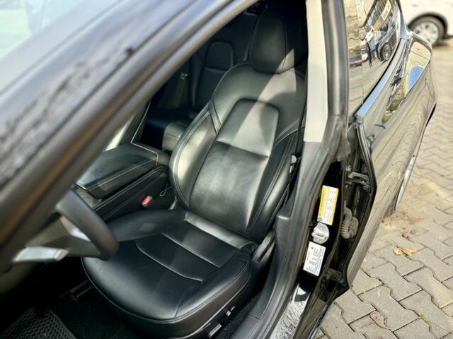 Чорний Тесла Модель 3, об'ємом двигуна 0 л та пробігом 81 тис. км за 19999 $, фото 12 на Automoto.ua