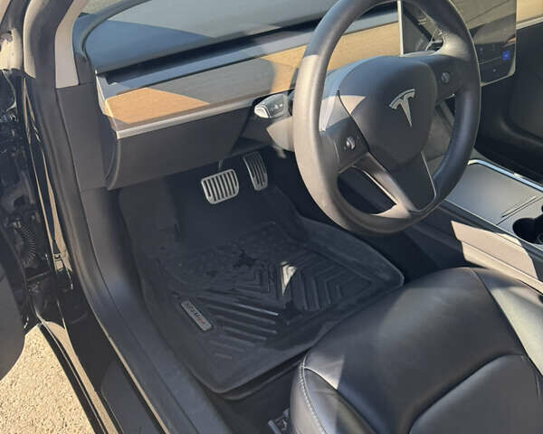 Чорний Тесла Модель 3, об'ємом двигуна 0 л та пробігом 100 тис. км за 21700 $, фото 10 на Automoto.ua