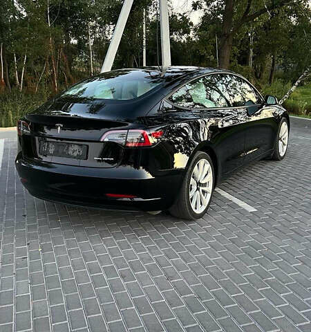 Чорний Тесла Модель 3, об'ємом двигуна 0 л та пробігом 126 тис. км за 23999 $, фото 3 на Automoto.ua