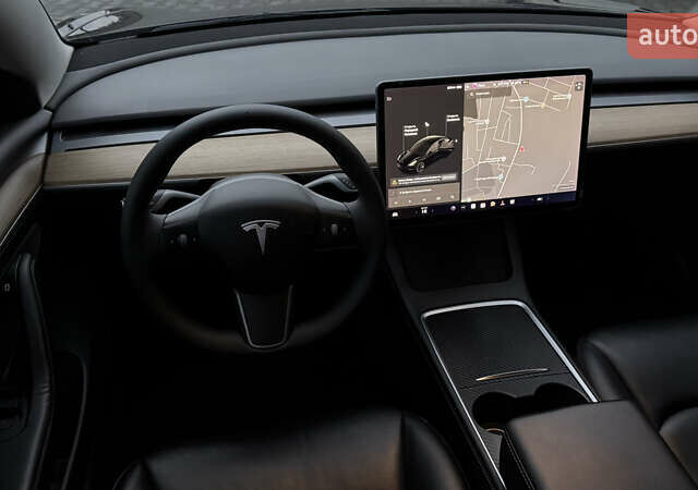 Черный Тесла Модель 3, объемом двигателя 0 л и пробегом 247 тыс. км за 13700 $, фото 23 на Automoto.ua