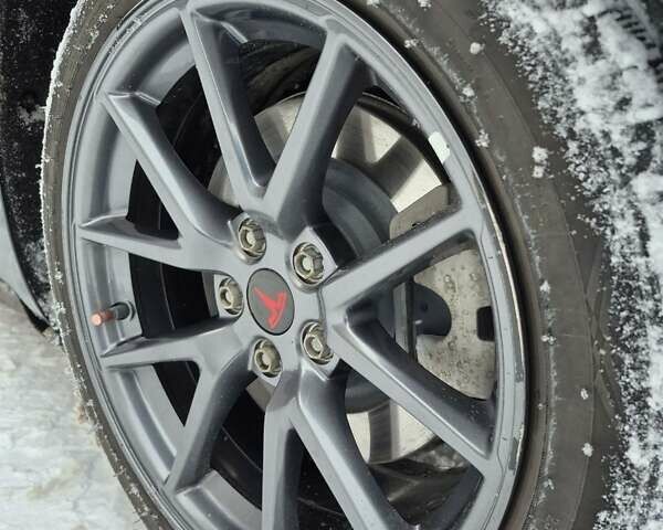 Черный Тесла Модель 3, объемом двигателя 0 л и пробегом 65 тыс. км за 24999 $, фото 11 на Automoto.ua