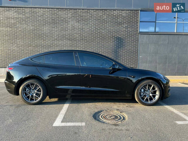 Черный Тесла Модель 3, объемом двигателя 0 л и пробегом 55 тыс. км за 18000 $, фото 6 на Automoto.ua