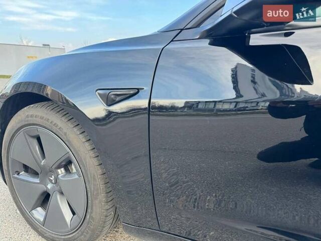 Черный Тесла Модель 3, объемом двигателя 0 л и пробегом 50 тыс. км за 18300 $, фото 15 на Automoto.ua