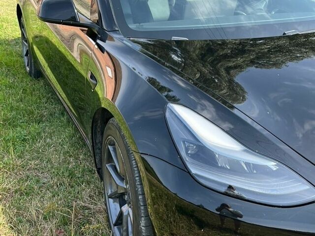 Чорний Тесла Модель 3, об'ємом двигуна 0 л та пробігом 62 тис. км за 18800 $, фото 1 на Automoto.ua