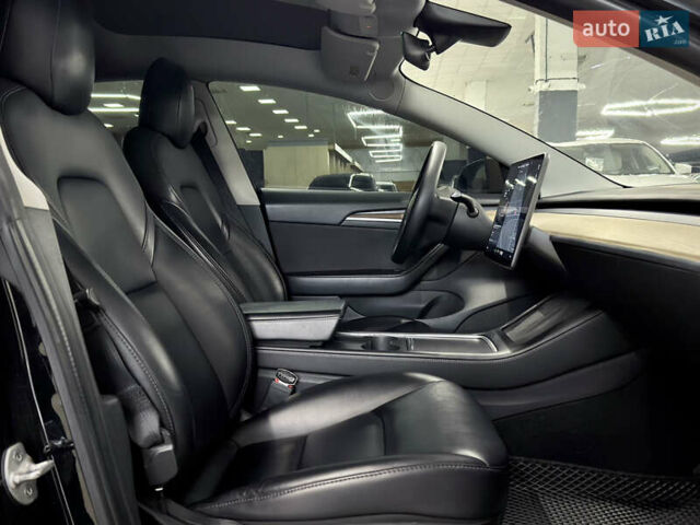 Чорний Тесла Модель 3, об'ємом двигуна 0 л та пробігом 117 тис. км за 17899 $, фото 11 на Automoto.ua