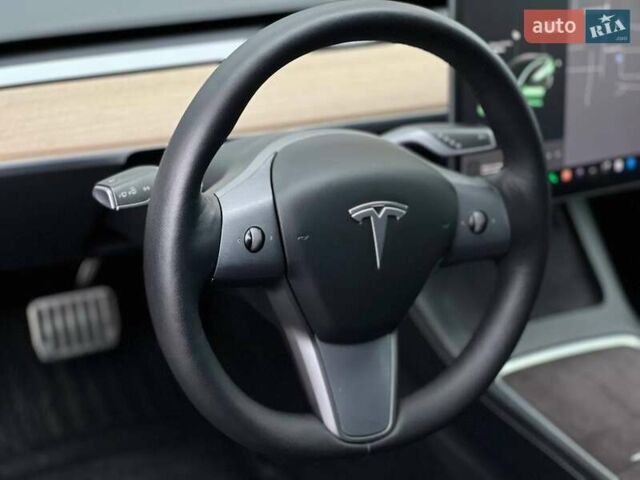 Тесла Модель 3 2021 у Києві на Automoto.ua Чорний Тесла Модель 3, об'ємом двигуна 0 л та пробігом 40 тис. км за 22990 $, фото 29 на Automoto.ua