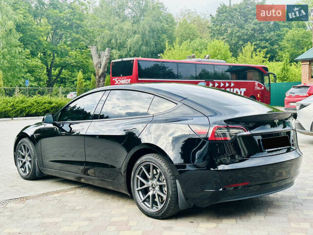 Чорний Тесла Модель 3, об'ємом двигуна 0 л та пробігом 70 тис. км за 19900 $, фото 5 на Automoto.ua