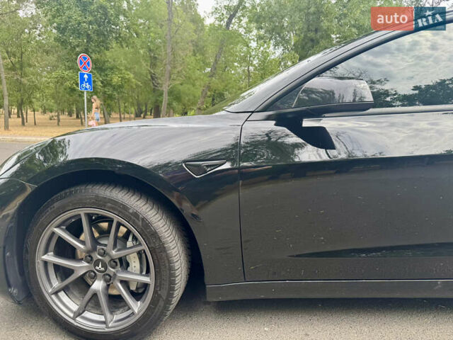 Чорний Тесла Модель 3, об'ємом двигуна 0 л та пробігом 82 тис. км за 24100 $, фото 10 на Automoto.ua