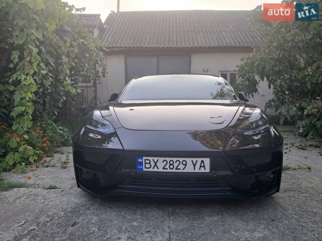 Чорний Тесла Модель 3, об'ємом двигуна 0 л та пробігом 67 тис. км за 22500 $, фото 23 на Automoto.ua