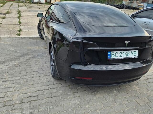 Чорний Тесла Модель 3, об'ємом двигуна 0 л та пробігом 136 тис. км за 16500 $, фото 3 на Automoto.ua