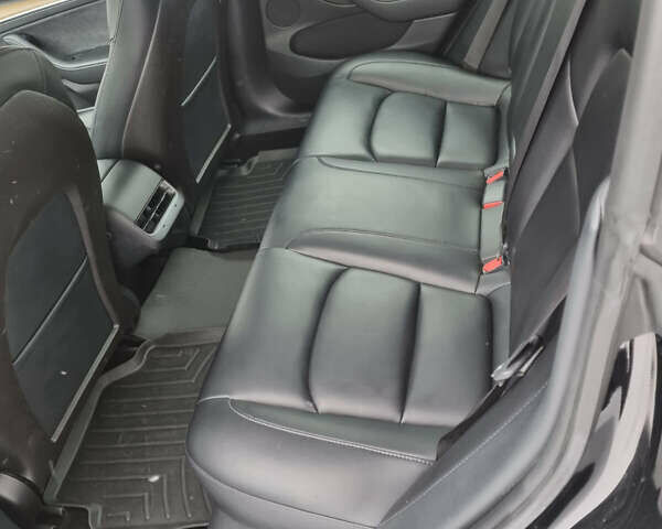 Черный Тесла Модель 3, объемом двигателя 0 л и пробегом 90 тыс. км за 22500 $, фото 8 на Automoto.ua