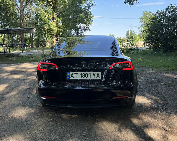 Чорний Тесла Модель 3, об'ємом двигуна 0 л та пробігом 54 тис. км за 19900 $, фото 3 на Automoto.ua
