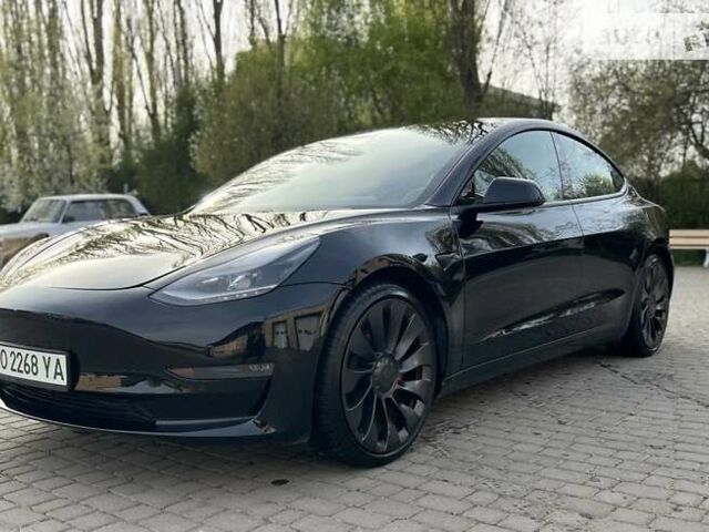 Черный Тесла Модель 3, объемом двигателя 0 л и пробегом 70 тыс. км за 25600 $, фото 1 на Automoto.ua