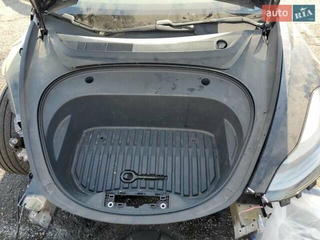 Чорний Тесла Модель 3, об'ємом двигуна 0 л та пробігом 48 тис. км за 12900 $, фото 19 на Automoto.ua