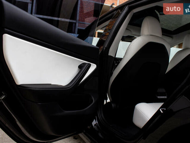 Тесла Модель 3 2021 у Львові на Automoto.ua Чорний Тесла Модель 3, об'ємом двигуна 0 л та пробігом 31 тис. км за 22500 $, фото 22 на Automoto.ua