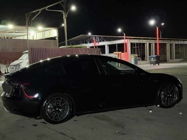 Чорний Тесла Модель 3, об'ємом двигуна 0 л та пробігом 45 тис. км за 11300 $, фото 3 на Automoto.ua