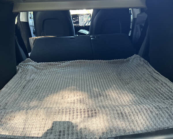 Чорний Тесла Модель 3, об'ємом двигуна 0 л та пробігом 54 тис. км за 19900 $, фото 7 на Automoto.ua