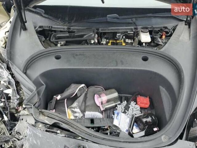 Черный Тесла Модель 3, объемом двигателя 0 л и пробегом 54 тыс. км за 11000 $, фото 10 на Automoto.ua