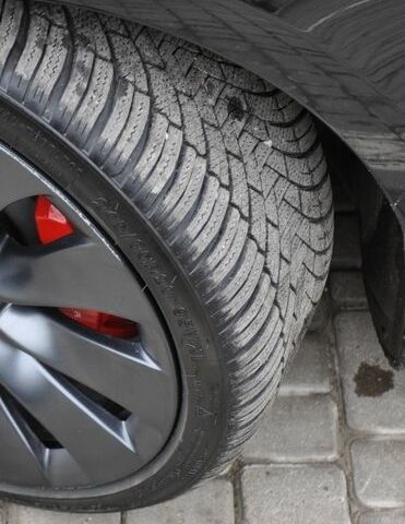 Черный Тесла Модель 3, объемом двигателя 0 л и пробегом 98 тыс. км за 23200 $, фото 15 на Automoto.ua