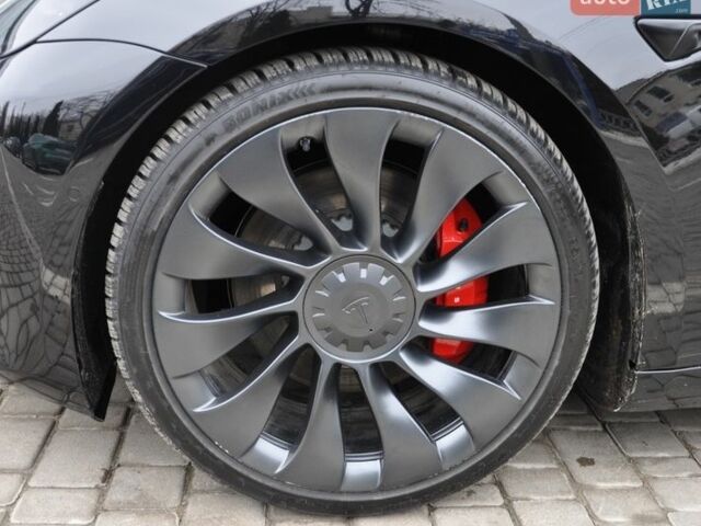 Черный Тесла Модель 3, объемом двигателя 0 л и пробегом 98 тыс. км за 23200 $, фото 14 на Automoto.ua