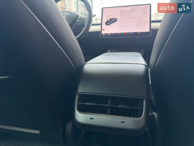 Черный Тесла Модель 3, объемом двигателя 0 л и пробегом 78 тыс. км за 18900 $, фото 12 на Automoto.ua