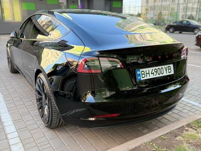 Чорний Тесла Модель 3, об'ємом двигуна 0 л та пробігом 60 тис. км за 23500 $, фото 5 на Automoto.ua
