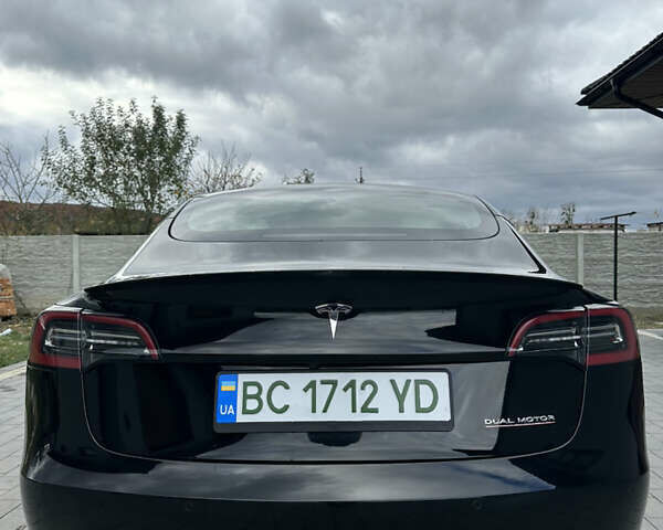 Чорний Тесла Модель 3, об'ємом двигуна 0 л та пробігом 98 тис. км за 21800 $, фото 9 на Automoto.ua