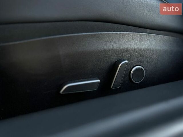 Чорний Тесла Модель 3, об'ємом двигуна 0 л та пробігом 83 тис. км за 23999 $, фото 12 на Automoto.ua