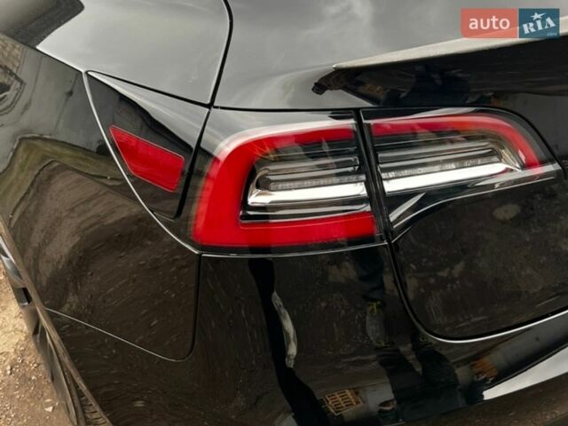 Чорний Тесла Модель 3, об'ємом двигуна 0 л та пробігом 36 тис. км за 24500 $, фото 6 на Automoto.ua