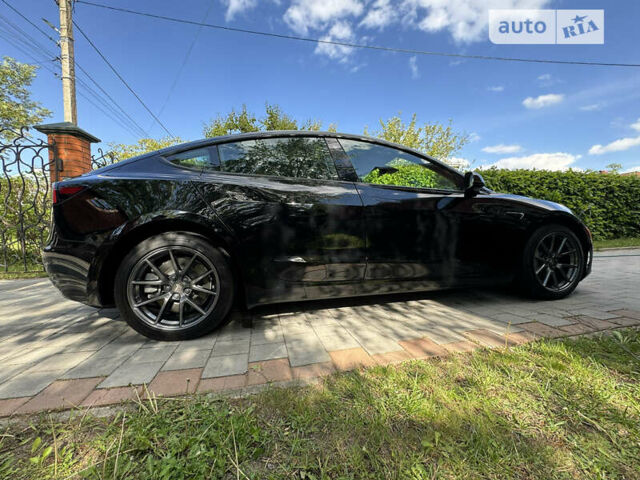 Чорний Тесла Модель 3, об'ємом двигуна 0 л та пробігом 25 тис. км за 27999 $, фото 10 на Automoto.ua