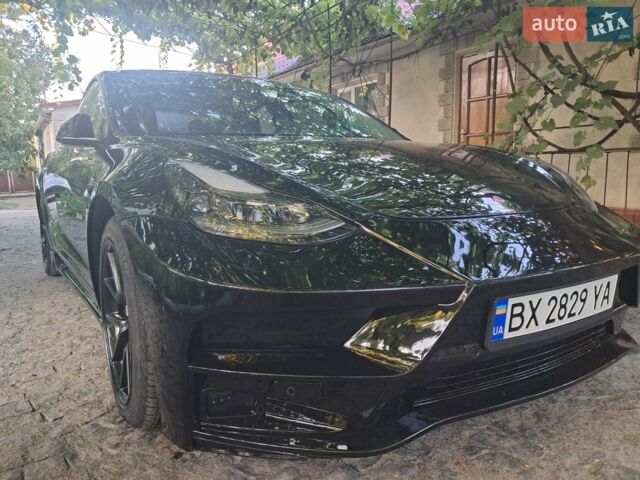 Чорний Тесла Модель 3, об'ємом двигуна 0 л та пробігом 67 тис. км за 22500 $, фото 14 на Automoto.ua