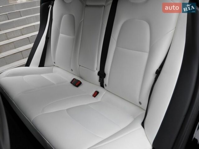 Черный Тесла Модель 3, объемом двигателя 0 л и пробегом 98 тыс. км за 23200 $, фото 18 на Automoto.ua