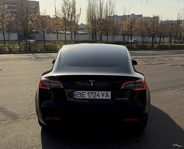Чорний Тесла Модель 3, об'ємом двигуна 0 л та пробігом 90 тис. км за 23500 $, фото 7 на Automoto.ua