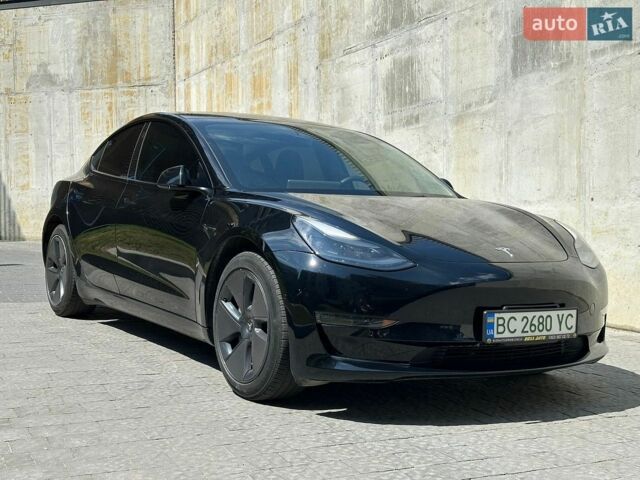 Черный Тесла Модель 3, объемом двигателя 0 л и пробегом 70 тыс. км за 20500 $, фото 1 на Automoto.ua