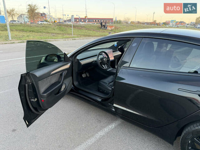 Тесла Модель 3 2021 у Києві на Automoto.ua Чорний Тесла Модель 3, об'ємом двигуна 0 л та пробігом 57 тис. км за 22000 $, фото 16 на Automoto.ua