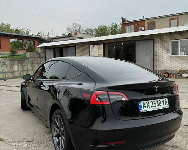Чорний Тесла Модель 3, об'ємом двигуна 0 л та пробігом 94 тис. км за 20500 $, фото 11 на Automoto.ua