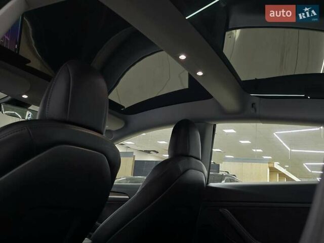 Чорний Тесла Модель 3, об'ємом двигуна 0 л та пробігом 40 тис. км за 21999 $, фото 14 на Automoto.ua