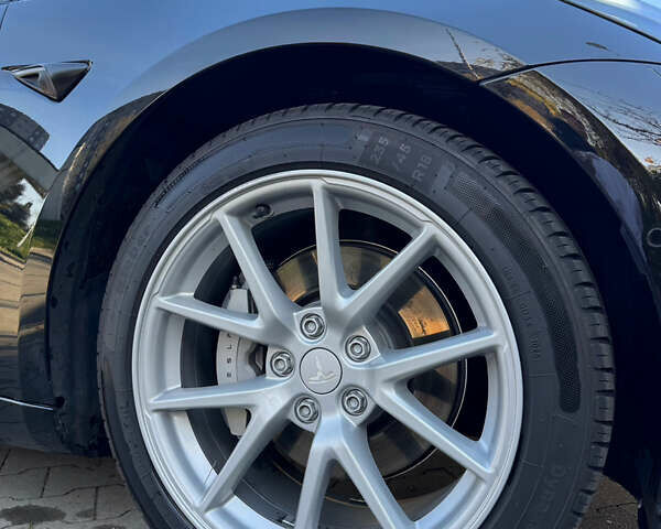 Чорний Тесла Модель 3, об'ємом двигуна 0 л та пробігом 76 тис. км за 22000 $, фото 9 на Automoto.ua