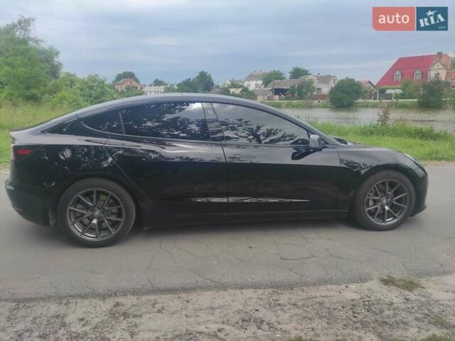 Чорний Тесла Модель 3, об'ємом двигуна 0 л та пробігом 270 тис. км за 15700 $, фото 5 на Automoto.ua