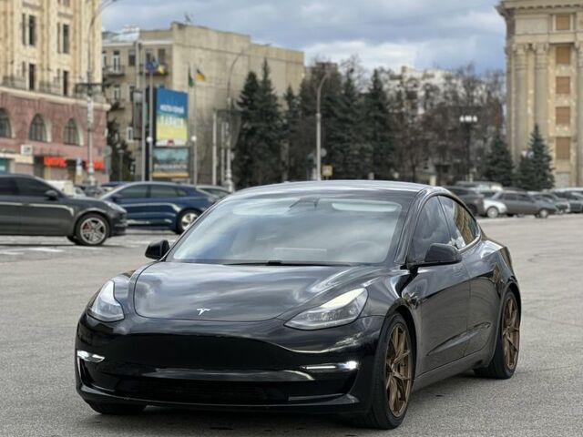 Чорний Тесла Модель 3, об'ємом двигуна 0 л та пробігом 59 тис. км за 17600 $, фото 2 на Automoto.ua