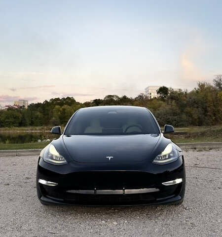Чорний Тесла Модель 3, об'ємом двигуна 0 л та пробігом 75 тис. км за 22999 $, фото 5 на Automoto.ua