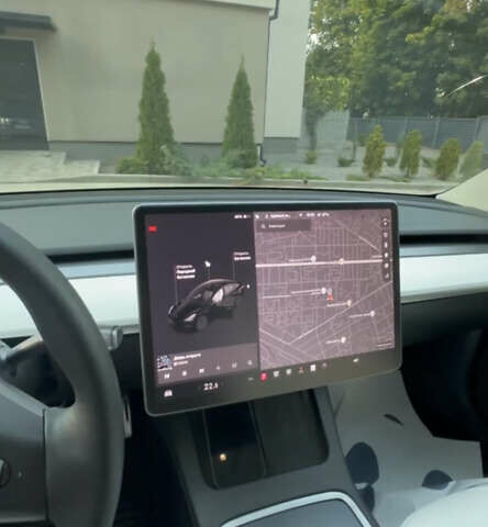 Чорний Тесла Модель 3, об'ємом двигуна 0 л та пробігом 75 тис. км за 22999 $, фото 8 на Automoto.ua