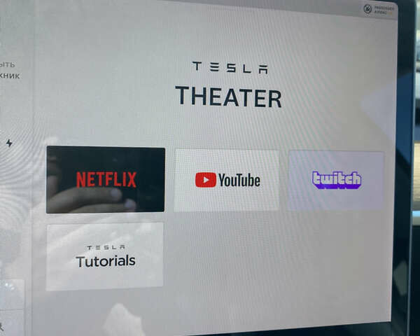 Черный Тесла Модель 3, объемом двигателя 0 л и пробегом 61 тыс. км за 26800 $, фото 22 на Automoto.ua