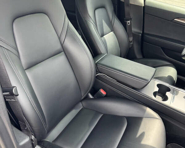 Черный Тесла Модель 3, объемом двигателя 0 л и пробегом 56 тыс. км за 18300 $, фото 17 на Automoto.ua