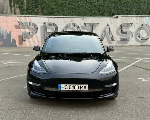 Черный Тесла Модель 3, объемом двигателя 0 л и пробегом 58 тыс. км за 25700 $, фото 1 на Automoto.ua