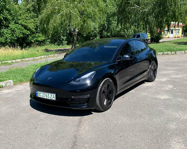 Чорний Тесла Модель 3, об'ємом двигуна 0 л та пробігом 53 тис. км за 22000 $, фото 1 на Automoto.ua