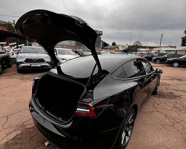 Черный Тесла Модель 3, объемом двигателя 0 л и пробегом 69 тыс. км за 21000 $, фото 12 на Automoto.ua